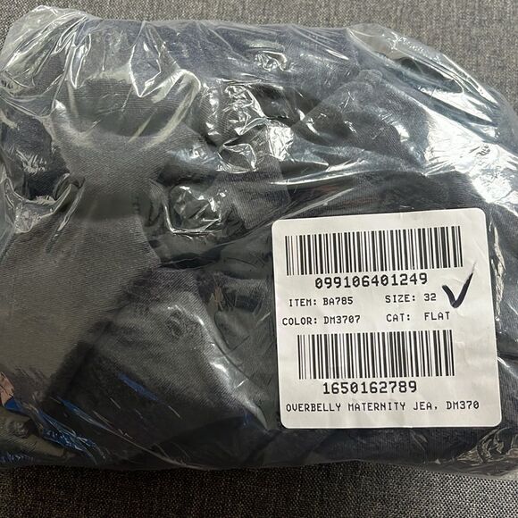 Jcrew factory Black maternity jean in signature stretch - Picture 2 of 4